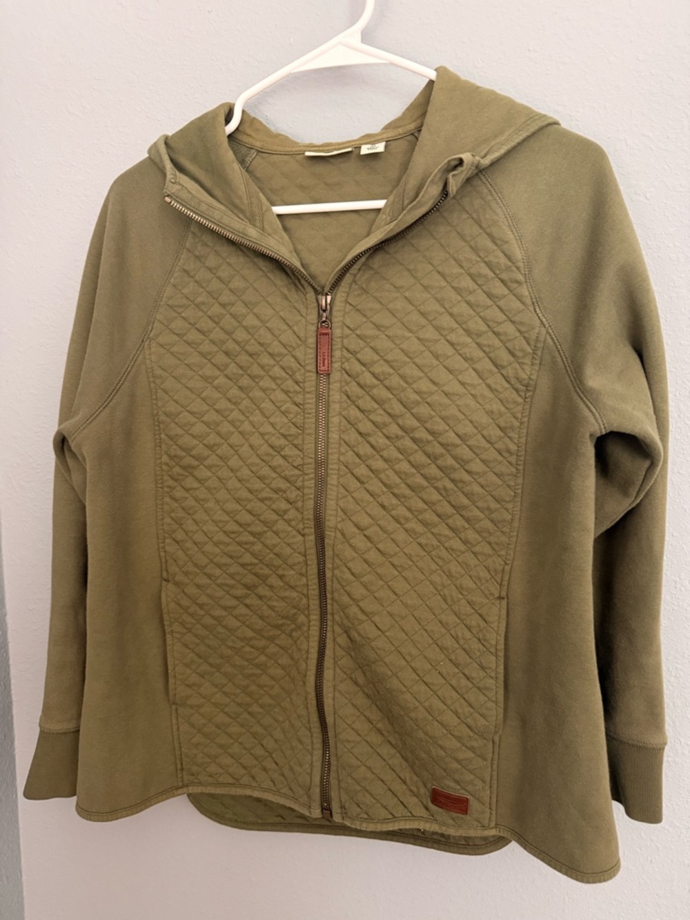 L.L. Bean Quilted Jacked in Olive Size Medium